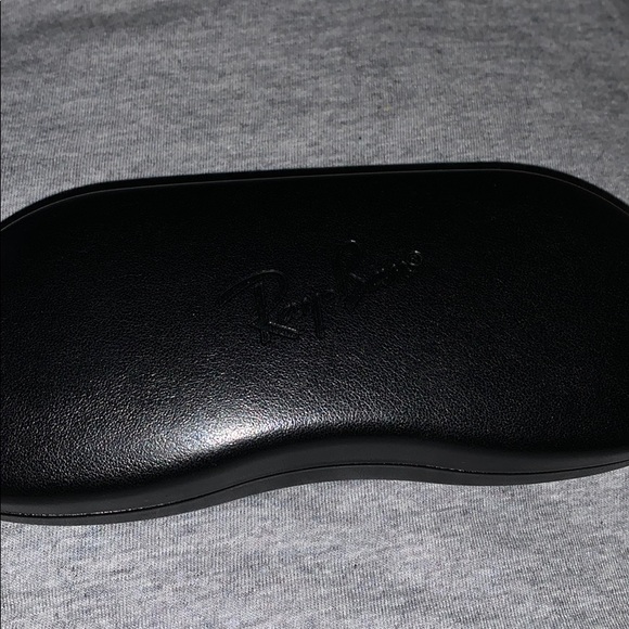 Hard Ray Ban Case - Picture 1 of 3